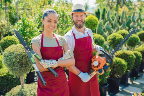 garden tool distributor
